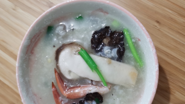 新鲜黑松露怎么吃——黑松露松茸海鲜粥的做法