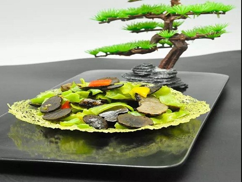 alt=皱皮椒炒精品松露