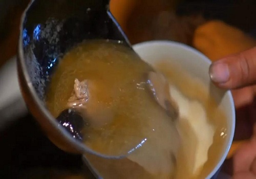 alt=农家黑松露炖鸡