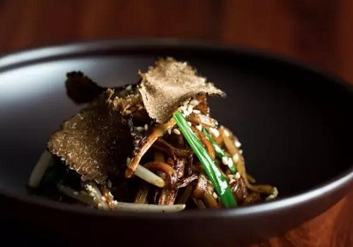 alt=黑松露炒河粉