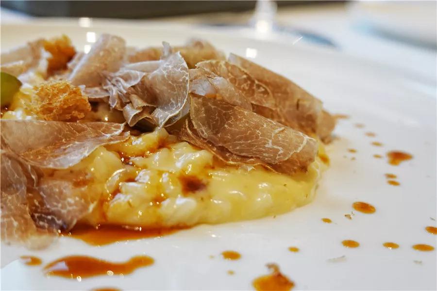 意式烩饭配白松露988元
